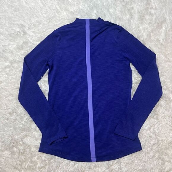 Under Armour Womans Medium Fitted Long Sleeve Coldgear Shirt Top Athletic Purple - Picture 10 of 10
